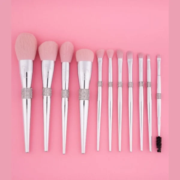 Emmanouela Cosmetics The Pro Makeup Brush Set